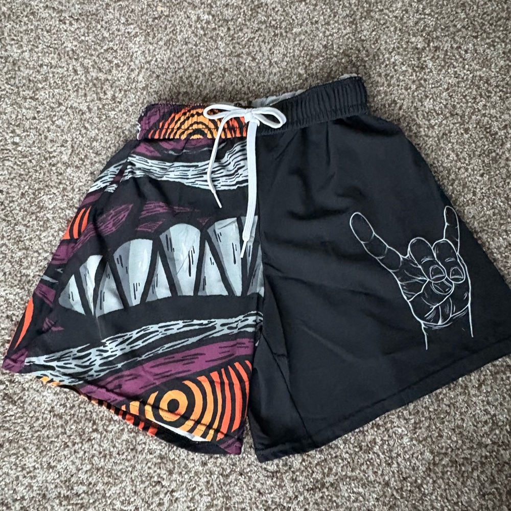 Chainsaw Man Aki Kon athletic shorts